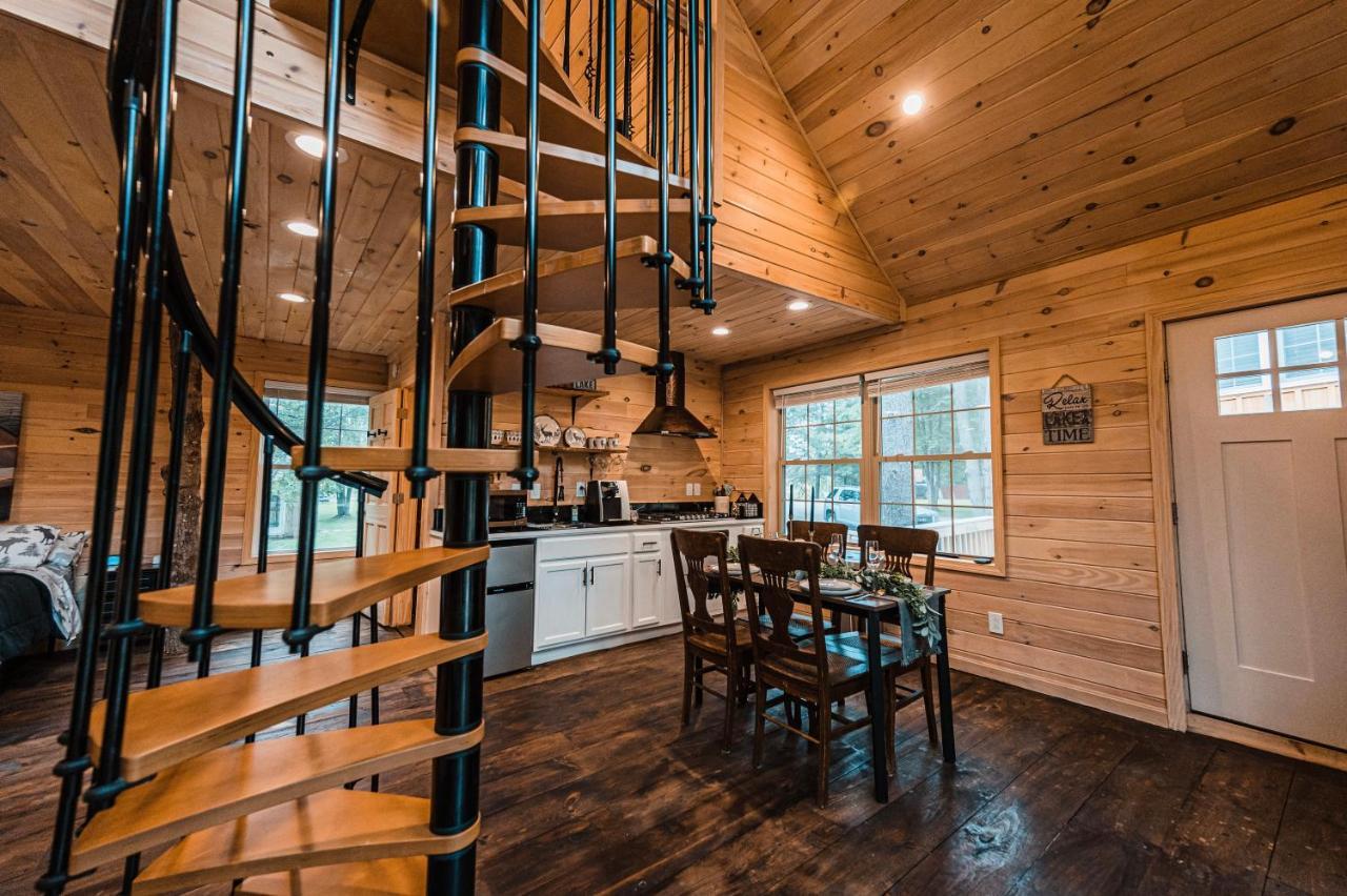 Willa Moonlight Treehouse At Belgrade Hospitality Zewnętrze zdjęcie